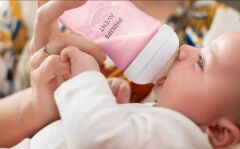 Philips Avent Natural Response PP Pembe Biberon 1+ Ay 260 ml SCY903/11